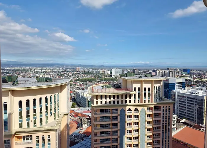 Luxe Spacious Cozy Venice Bgc 65intv Surround Sound Apartment Manila