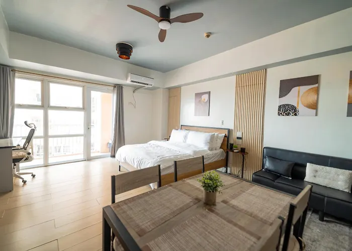 Apartment Luxe Spacious Cozy Venice Bgc 65intv Surround Sound Manila